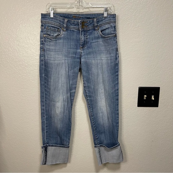 Kut from the Kloth Mid Rise Medium Wash Cuffed Denim Size 4 - Picture 1 of 9